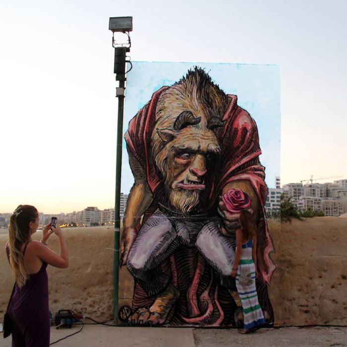 Работа, выполненная греческим художником специально для фестиваля стрит-арта в городе Валетта, Мальта (2015 год).