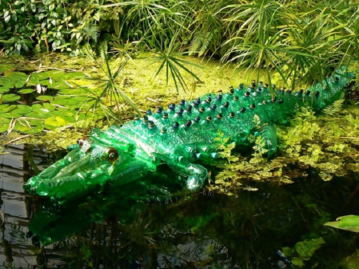 Весёлый крокодильчик - забава для детей.