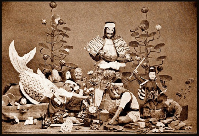 Игрушки делали в основном из дерева и металла, 1897 год.