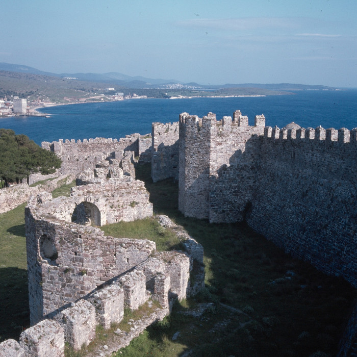Генуэзский участок стены в северной части крепости.