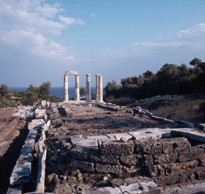 Храм-ротонда Арсинойон на Самофракии.