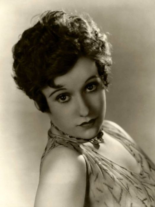 Канадская киноактриса появилась в 45 фильмах, которые снимались в период между 1928-м и 1937-м годами.