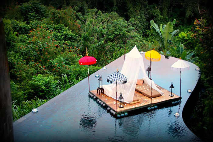 Отель – настоящий эдем, где в мире и спокойствии бьется тропическое сердце Бали.