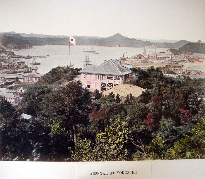 Строительство арсенала было важным первым шагом для модернизации промышленности Японии.