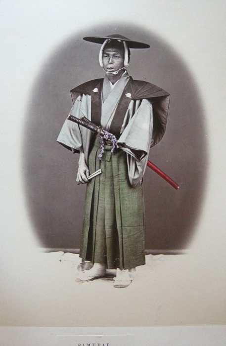 Самурай завербованный на службу в императорское войско.