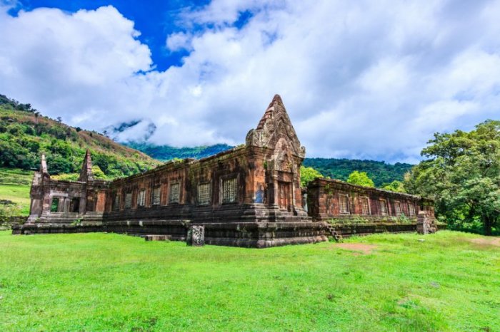 Великолепный храм в провинции Шампасак, построенный между 11 и 13 веками, является стратегическим местом в кхмерском королевстве.