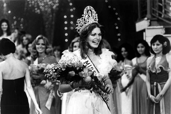 Победительница конкурса «Мисс Вселенная 1976».