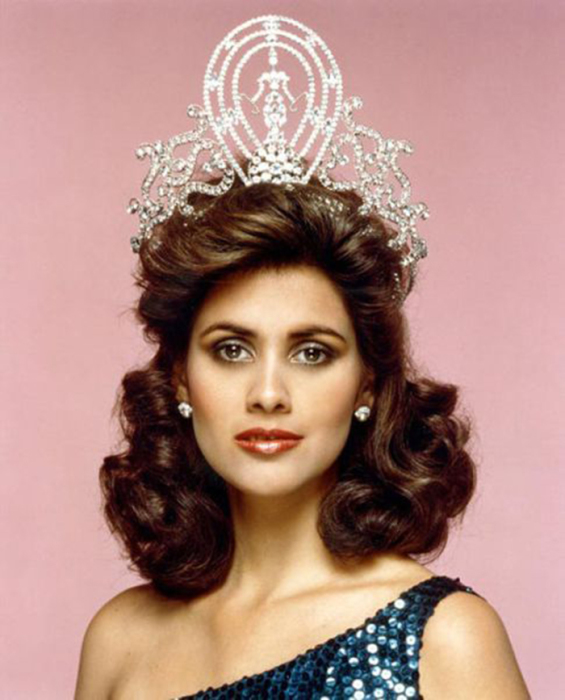 победительница конкурса «Мисс Вселенная 1985».