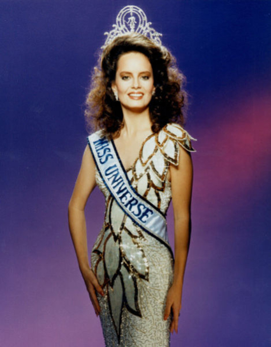 Самая красивая победительница конкурса «Мисс Вселенная 1987».