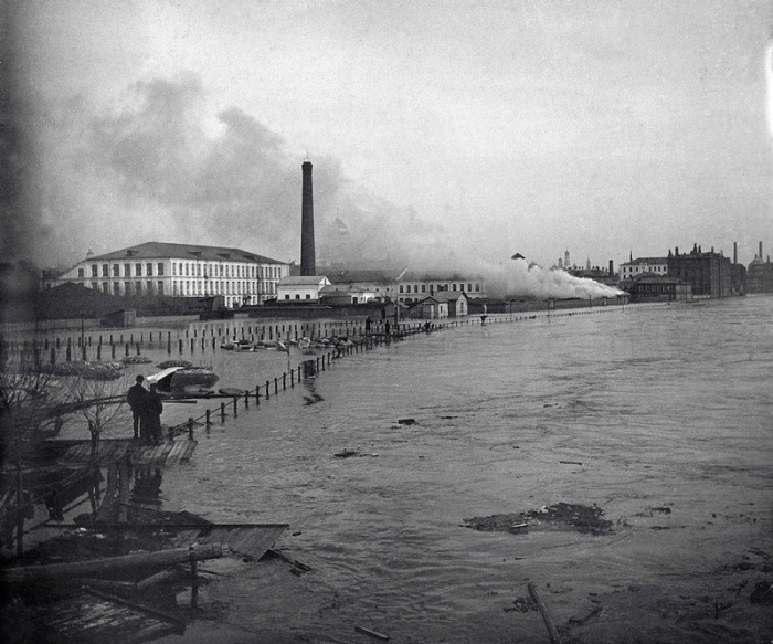 Во время сильнейшего наводнения в 1908 году.