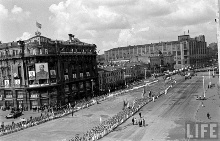 Построение перед парадом. Москва, 1947 год.