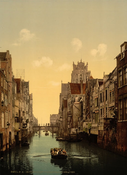 Один из первых городов Нидерландов.