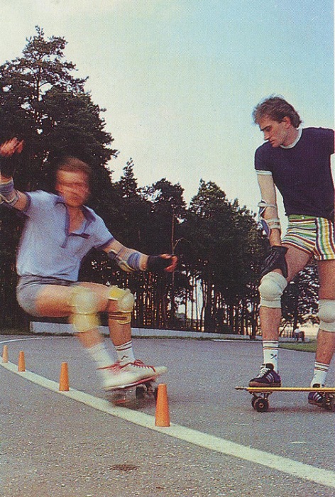 Самый модный в 80-е годы скейтбординг на Бикерниекской спортивной базе отдыха.