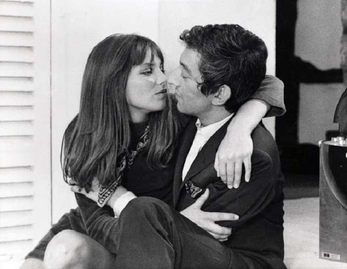 Самая загадочная пара ХХ века - британская актриса Джейн Биркин (Jane Birkin) и французский композитор Серж Генсбур (Serge Gainsbourg).