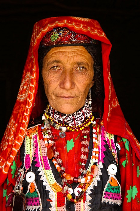 Один из памирских народов, живущий на стыке четырёх стран.