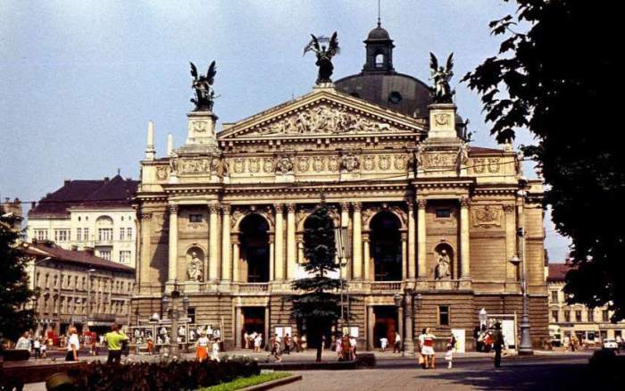 Львовский оперный театр, 70-е годы.