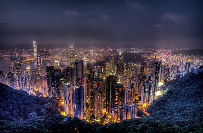 Самая высокая точка острова Гонконг, получившая свое название в честь королевы Виктории.