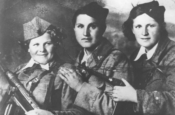 Женщины в Великой Отечественной войне.