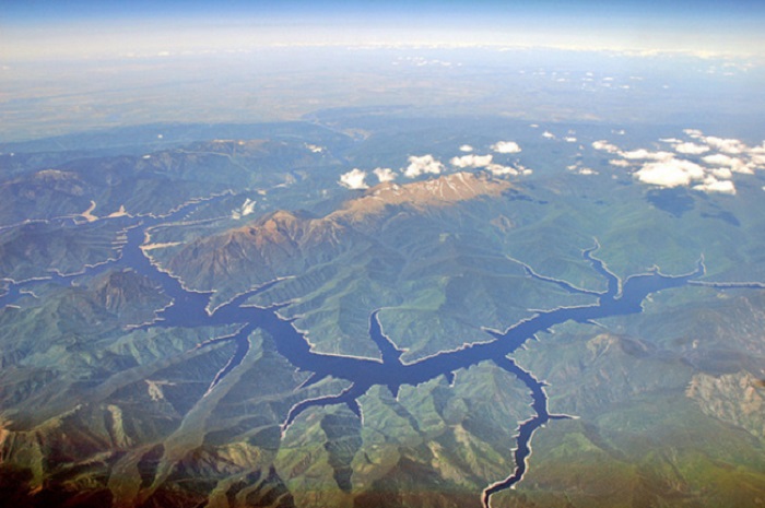 Енисей — одна из величайших рек СССР и земного шара.