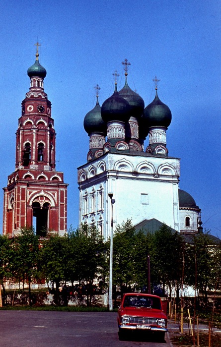 Православный храм.
