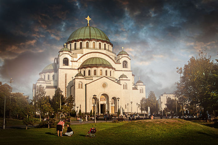 Величественный собор является на сегодняшний день самым крупным храмом на Балканах и одним из самых крупных православных храмов в мире.