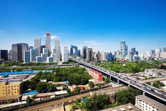 На 16-й позиции расположилась столица Китая с населением в количестве 16,4 миллиона жителей.