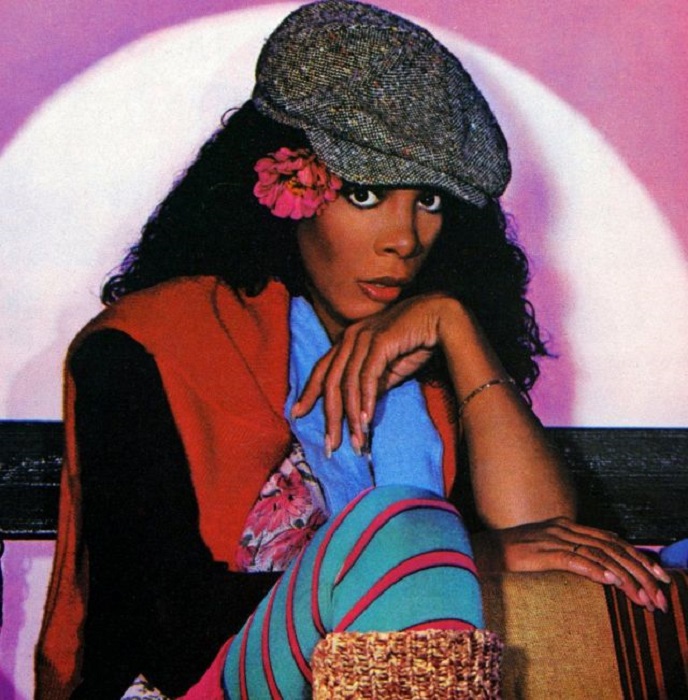 Донна Саммер на обложке сингла «Cold love» (Холодная любовь), за который певица получила премию «Гремми».