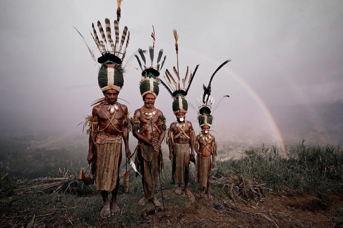 Племя, населяющее горные местности в Папуа - Новая Гвинея.