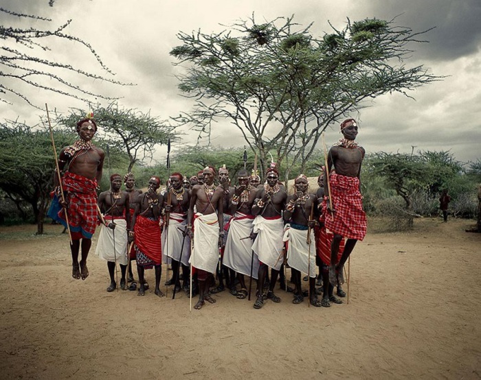 Племя Самбуру, населяющее север и центральные регионы Кении.