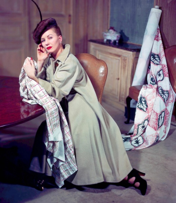 Пальто от Эльзы Скиапарелли, 1947 год.