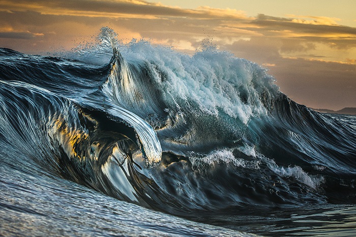 Вторым в категории «Природа: Морские пейзажи / Профессионал» стал австралийский фотограф Филипп Терстон (Philip Thurston).