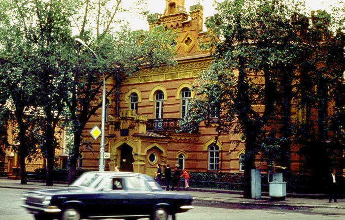 Иркутский областной краеведческий музей — государственное автономное учреждение культуры Иркутской области.