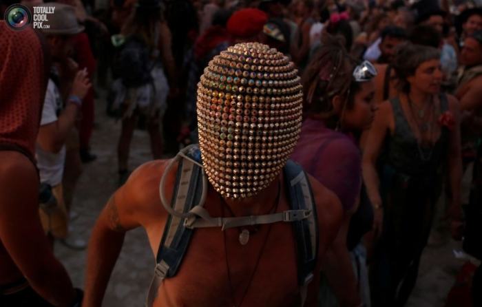 Участник фестиваля Burning Man в Неваде. Автор фотографии: Джим Уркхарт.