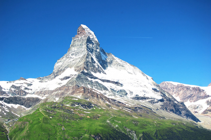 Величественная и труднодоступная альпийская вершина.