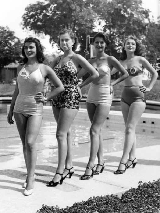 В 1950 году 16-летняя София Шиколоне становится участницей национального конкурса красоты «Мисс Италия».