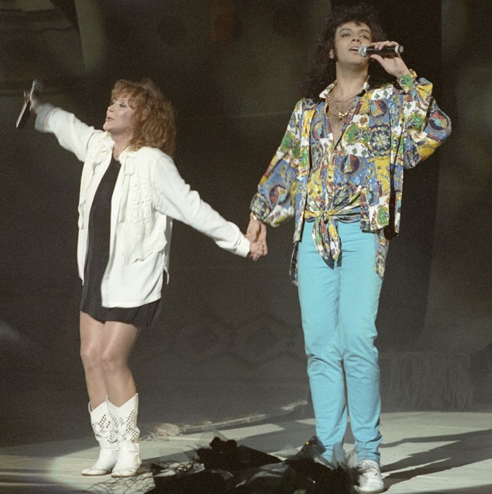 Выступление знаменитой звездной пары на международном песенном конкурсе «Славянский базар» в 1994 году.