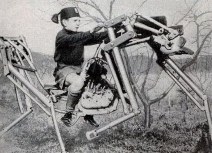 Мотолошадь, полезна для обучения верховой езде, (Италия, 1933 год).