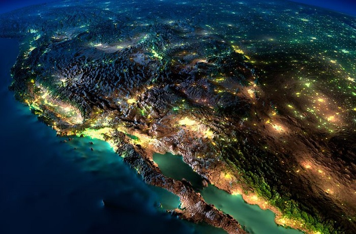 Удивительных фотографий ночной Земли из космоса.