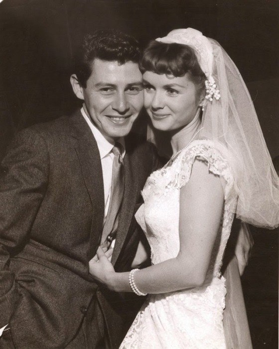 Свадьба американской актрисы и американского эстрадного певца, 1956 год.
