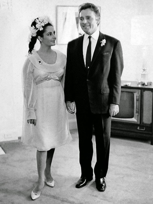 Свадьба «королевы Голливуда» и британского актёра, 1964 год.