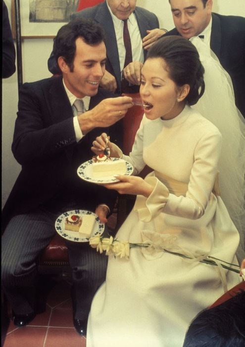 Свадьба испано-филиппинской журналистки и известного испанского певца, 1971 год.