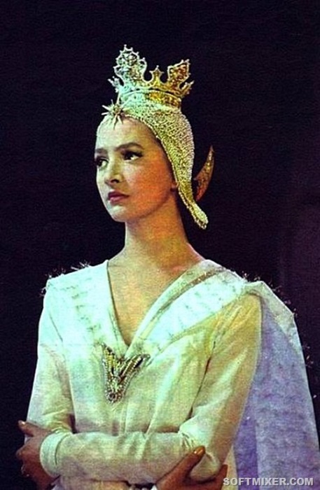 Роль изящной царевны Лебедь в киносказке Александра Птушко «Сказка о царе Салтане» (1966 год) стала дебютом в кино для прекрасной актрисы.