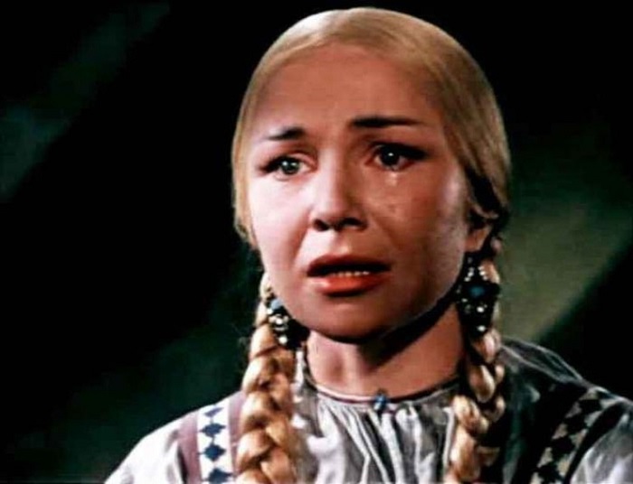 В 1959 году советскую актрису приглашают на главную женскую роль в фильме-сказке «Марья-искусница».