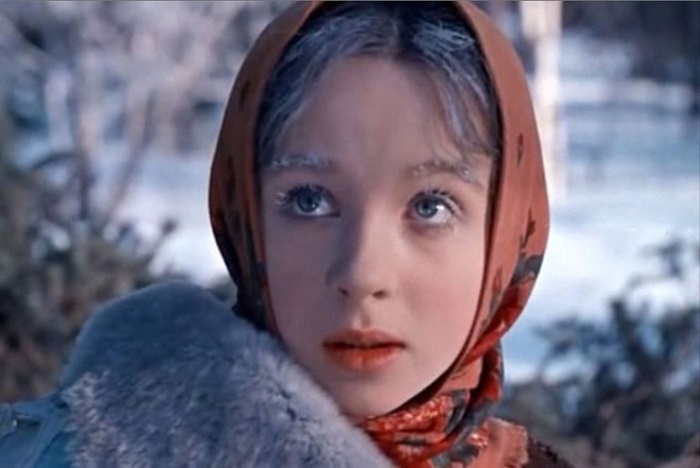 Советский зритель помнит актрису как прекрасную и добрую Настеньку из киносказки «Морозко» (1964 год) режиссера Александра Роу.