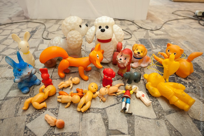 Советские игрушки, которые были практически у каждого ребёнка того времени.