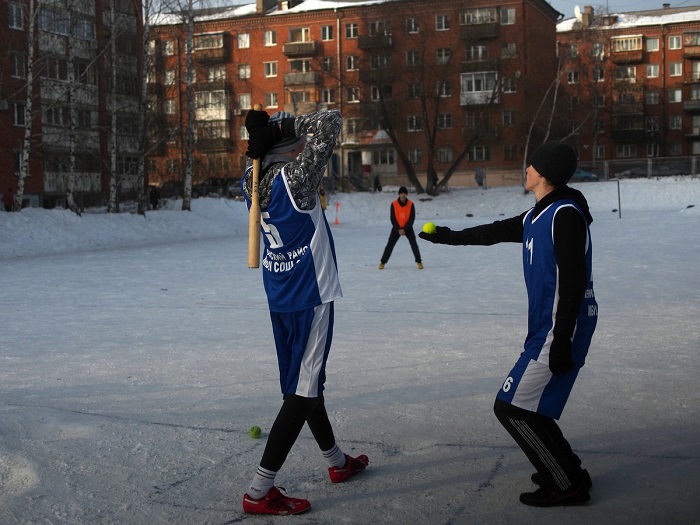 В конце декабря в парке «Кузьминки» пройдёт фестиваль, посвящённый традиционным русским зимним играм: лапта, взятие снежной крепости и другие развлечения.