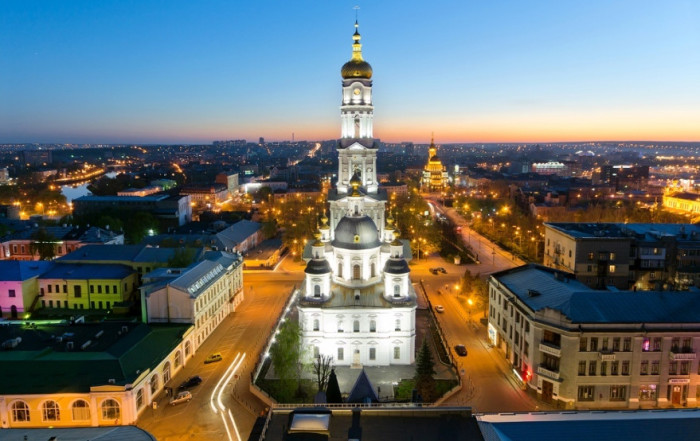 Один из старейших православных храмов Харькова, высота которого 89,5 метра.