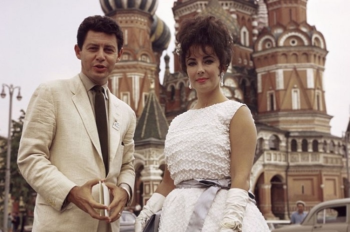 Звёзды, приезжавшие в СССР на гастроли, съёмки, для участия в фестивалях, а некоторые в качестве туристов.