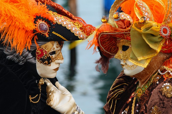 Маски и костюмы к Венецианскому карнавалу 2012 год 