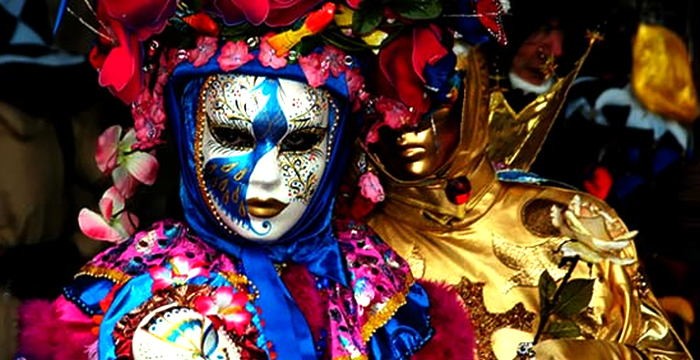 Маски и костюмы к Венецианскому карнавалу 2012 года
